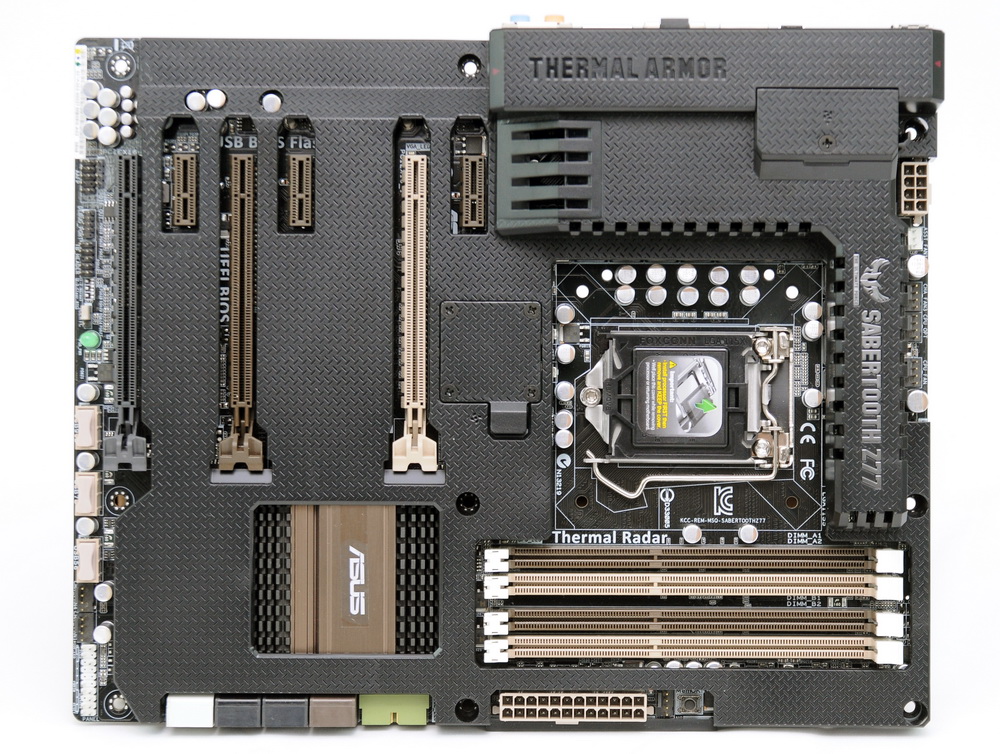 【转帖】装甲骑兵再现!SABERTOOTH Z77!! - CPU \/ 内存 \/ 主板 \/ 超频 - Chiphell - 分享与交流用户体验的最佳平台