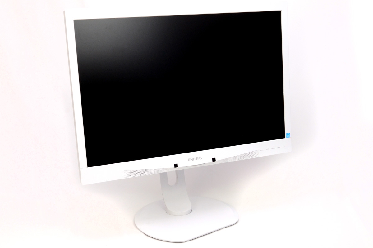 純白外型灰階出色，24吋專業醫療螢幕PHILIPS C240P4QPYEW | XFastest News