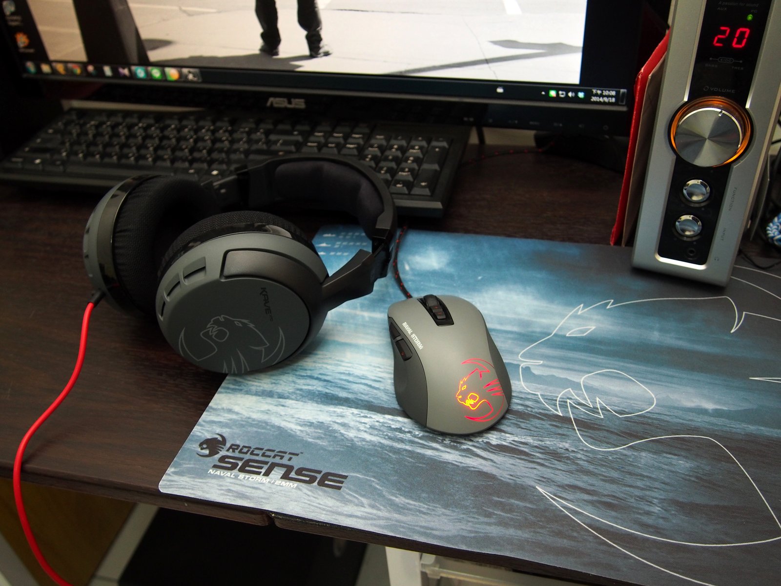 [XF] 海軍風格塗裝新裝上市 ROCCAT Kave XTD Stereo Military