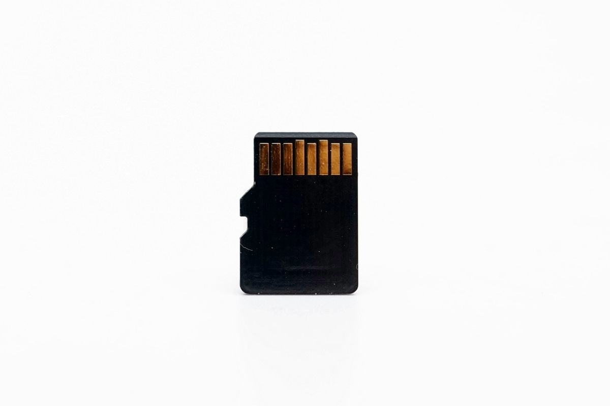 [XF] 手機空間不夠嗎? 認明Kingston金色字樣有速解 Kingston microSDXC UHS-I  U1 64GB記憶卡評測