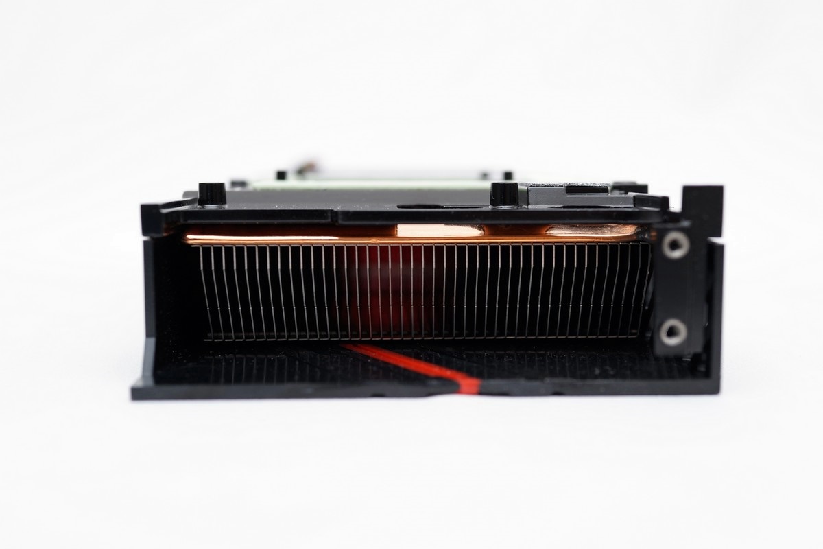 [XF] 顯示卡熱情難卻 換個散熱器診治一下吧!! AMD R9 290X換裝AC XTREME AC3 實測