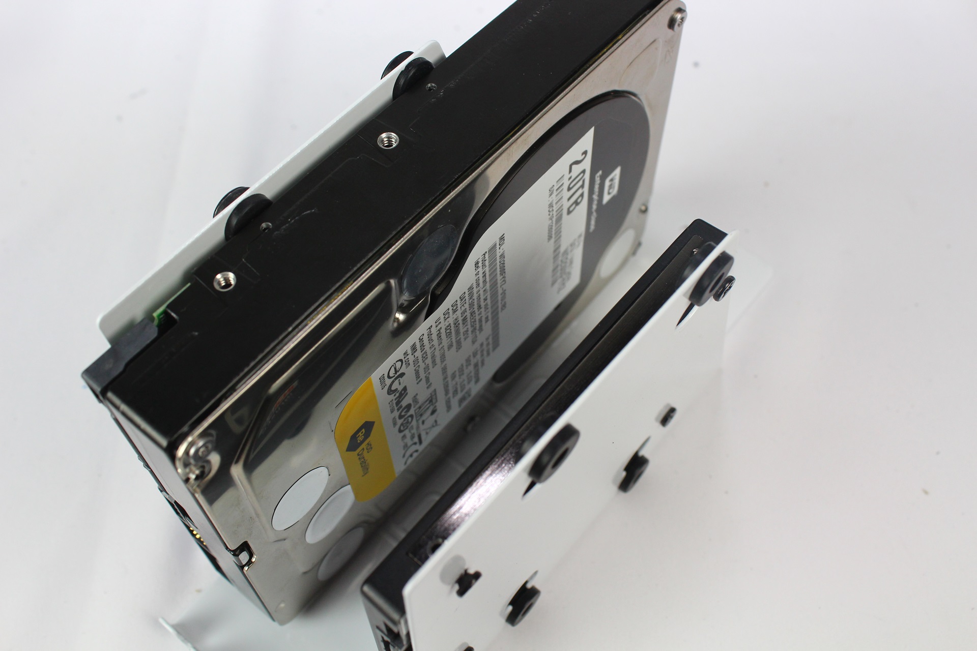 小機殼大空間，打造影音遊戲機!Fractal design NODE 304 mini-ITX機殼開箱